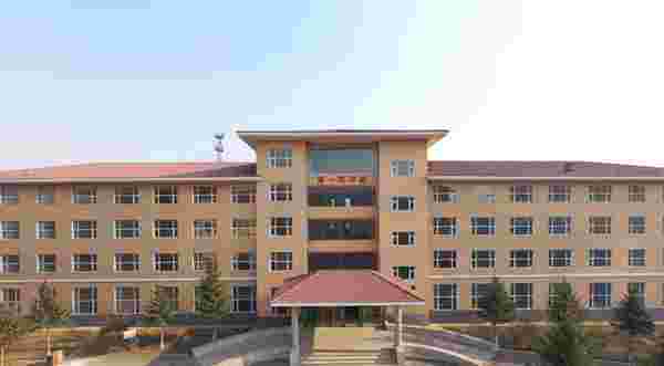 长春市博仁中等职业学校
