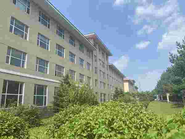 长春市博仁中等职业学校